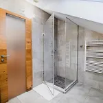 Lägenhet Maleric With Indoor Pool And Wellness Dragatuš