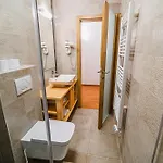 Апартаменты Maleric With Indoor Pool And Wellness *