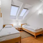 Maleric With Indoor Pool And Wellness Апартаменты