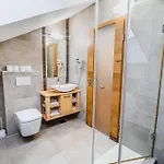 Maleric With Indoor Pool And Wellness Апартаменты Dragatus