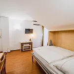 Maleric With Indoor Pool And Wellness