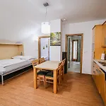 Maleric With Indoor Pool And Wellness Апартаменты