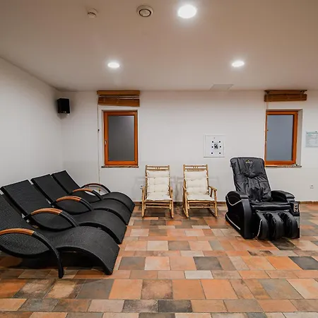 Διαμέρισμα Maleric With Indoor Pool And Wellness *