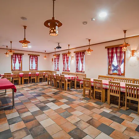 Maleric With Indoor Pool And Wellness * Dragatuš