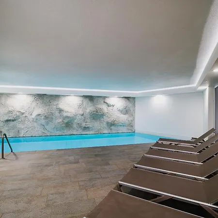 Διαμέρισμα Maleric With Indoor Pool And Wellness