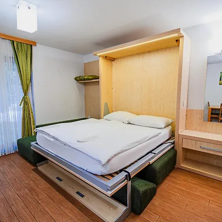 Maleric With Indoor Pool And Wellness *
