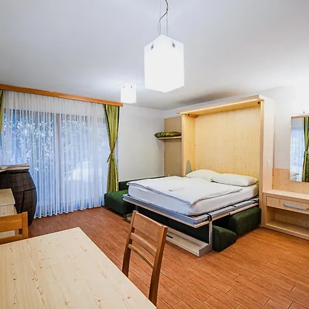 Apartment Maleric
