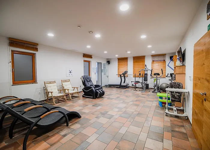 Maleric With Indoor Pool And Wellness Apartamento *