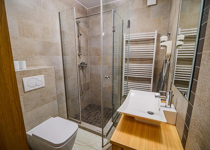 Apartamento Maleric With Indoor Pool And Wellness